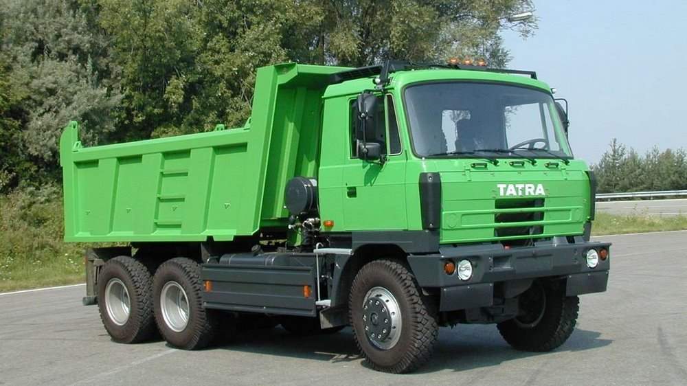 Зеленый Tatra T815