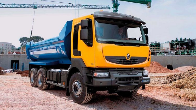 Автомобиль renault kerax