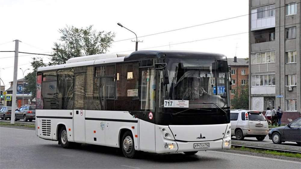 Фото белого автобуса МАЗ-232